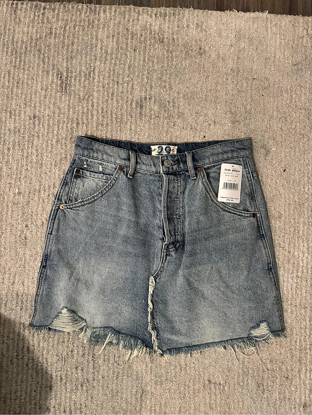 Free People Mile High Rise Denim Jean Shorts in Blue Waist 29 NWT